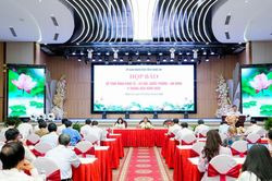Nghệ An thông tin kết quả 9 tháng, giải đáp những vấn đề báo chí quan tâm