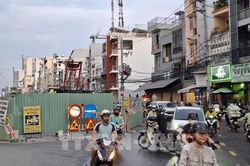 Điều chỉnh lộ trình 13 tuyến xe buýt phục vụ thi công metro Bến Thành - Tham Lương