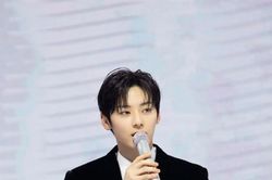 Hwang Min Hyun trở lại với đĩa đơn đầy cảm xúc