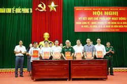 Đoàn Kinh tế - Quốc phòng 74 ký kết quy chế phối hợp với các xã và đồn biên phòng