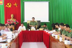 Đoàn công tác Bộ Công an kiểm tra, đôn đốc tiến độ xây dựng Trường Phổ thông nội trú Tiểu học và THCS Xín Mần