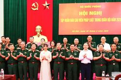 Từ trang bị kiến thức tới hình thành ý thức chấp hành pháp luật