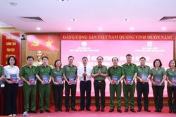 Giới thiệu cuốn sách mới do Thượng tướng, PGS.TS Trần Quốc Tỏ làm chủ biên