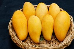 Chọn xoài ngon đừng chỉ nhìn quả to, 5 dấu hiệu giúp nhận biết quả thơm ngọt, thịt dày