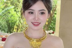 Hoài Lâm 'xả' kho ảnh cưới, cô dâu Ngọc Trinh có khoảnh khắc gây chú ý