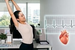 Lợi ích bất ngờ khi vận động 5 phút giữa giờ làm