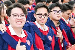 Trường đại học nào đạt chuẩn chất lượng theo tiêu chuẩn nước ngoài?
