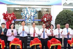 Khai trương tổ hợp chăm sóc sức khỏe cho người già: Đưa bệnh viện về nhà