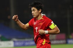 Đình Bắc, Quang Hải giao lưu cùng người hâm mộ tại Lễ phát động Phong trào toàn dân tập luyện thể thao