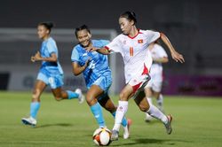U17 nữ Việt Nam thắng 20-0, vượt Kyrgyzstan chiếm ngôi đầu bảng D