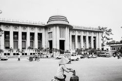 'Gặp lại' Hà Nội đầu thập niên 1990 qua ống kính Andy Soloman