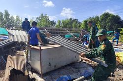 Tình quân dân giữa muôn trùng sóng nước