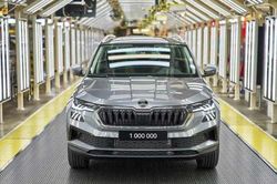 Skoda triệu hồi gần 1,72 triệu xe Karoq, Kodiaq và Octavia lỗi hệ thống lái