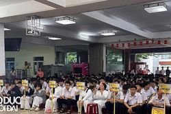 Đà Nẵng yêu cầu đảm bảo an toàn tuyệt đối cho giáo viên, học sinh mùa mưa lũ