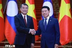 Việt Nam sẽ xây tặng Lào 2 ngôi trường, ký 11 văn kiện hợp tác quan trọng