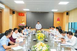 Phó Bí thư Tỉnh ủy Nguyễn Thanh Bình làm việc với Ban Tuyên giáo Tỉnh ủy