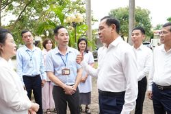 Chủ tịch UBND tỉnh Võ Trọng Hải chỉ đạo tháo gỡ khó khăn, nâng cao chất lượng các đơn vị y tế tuyến Quốc lộ 48