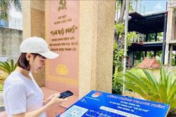 Hình thành hệ thống dữ liệu đồng bộ, phát triển du lịch thông minh