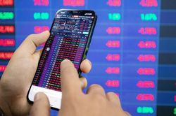 Áp lực điều chỉnh bủa vây VN-Index và bài toán quản trị rủi ro ngắn hạn