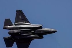 Linh kiện F-35 lọt vào tay Trung Quốc chỉ vì một bức email bị bỏ sót