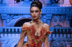 Bán kết Miss Grand 2026: Emoura Phạm đổi váy phút chót, khán giả dự đoán đăng quang