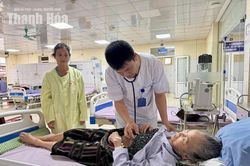 Tăng cường khám sức khỏe định kỳ, khám sàng lọc miễn phí cho người dân