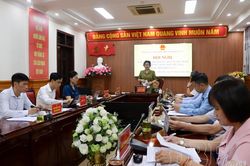 Đoàn ĐBQH tỉnh lấy ý kiến góp ý dự thảo luật lĩnh vực y tế