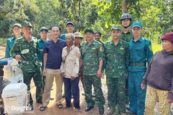 Bộ đội Biên phòng hỗ trợ tìm kiếm và đưa người bị câm điếc trở về nhà
