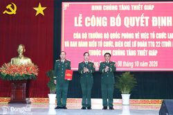 Công bố quyết định của Bộ trưởng Bộ Quốc phòng về việc tổ chức lại và ban hành biểu tổ chức biên chế Lữ đoàn Tăng thiết giáp 22