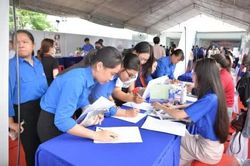 Sôi nổi Ngày hội Việc làm tỉnh Đồng Tháp lần thứ II