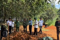 Quy tập thêm một hài cốt liệt sĩ tại làng Bi