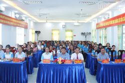 Hội Liên hiệp Phụ nữ phường Bắc Nha Trang tổ chức hội nghị đối thoại “Tháng nghe phụ nữ nói”