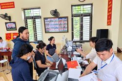 Chủ động đưa dịch vụ công đến với người dân