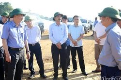 Tập trung tháo gỡ vướng mắc, đẩy nhanh tiến độ cao tốc Hòa Bình - Mộc Châu