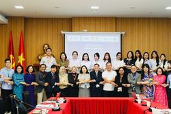 Phát triển tạp chí khoa học trong lĩnh vực hành chính và quản trị công theo tiêu chuẩn hệ thống trích dẫn quốc tế