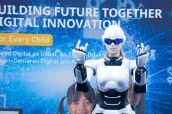 Hơn 70 gian hàng độc đáo triển lãm về Giáo dục, Công nghệ, STEM, AI, Robot… tại Hội nghị quốc tế về hợp tác giáo dục trong kỷ nguyên số
