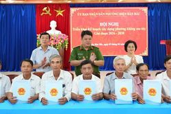 Thấm nhuần tinh thần 'Ba Nhất', giữ vững bình yên cơ sở