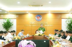 Hàng giả, hàng lậu tràn lên không gian mạng