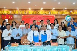 Ký kết tuyên truyền giữa MTTQ tỉnh; Báo và phát thanh, truyền hình Cà Mau