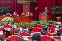 Phải luôn tự học tập để 'nâng mình lên'