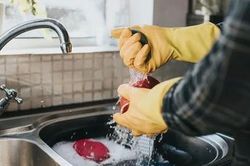 Đừng tiếc 5 loại lưới rửa bát này, nhiều người dùng suốt nhiều tháng mà không biết nguy cơ, nhất là loại số 4