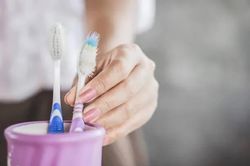 Bàn chải đánh răng bao lâu nên thay một lần?