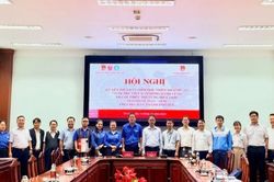 Lan tỏa tri thức, sức trẻ đến cùng thanh thiếu nhi vùng biên giới A Lưới