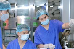 Bộ Y tế đề xuất cho phép vợ sử dụng tinh trùng của chồng đã qua đời để sinh con
