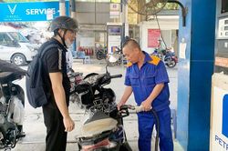 Giá xăng, dầu tăng giảm đan xen, xăng E10 lên 28.254 đồng/lít