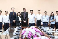Bộ Y tế thúc đẩy hợp tác với Áo phát triển mô hình y tế cơ động