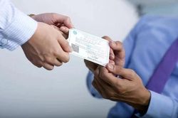 Đề xuất mở rộng hỗ trợ BHYT cho người khó khăn