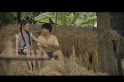 Phim 'Căn nhà không mái che' không chỉ là chuyện 'rổ rá cạp lại'