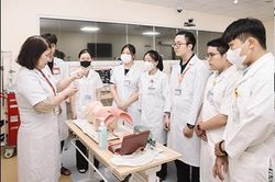 Bộ Y tế dự kiến bỏ mô hình bác sĩ chuyên khoa I, II, chuyển sang đào tạo theo năng lực
