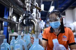 Nghịch lý trên thị trường lao động